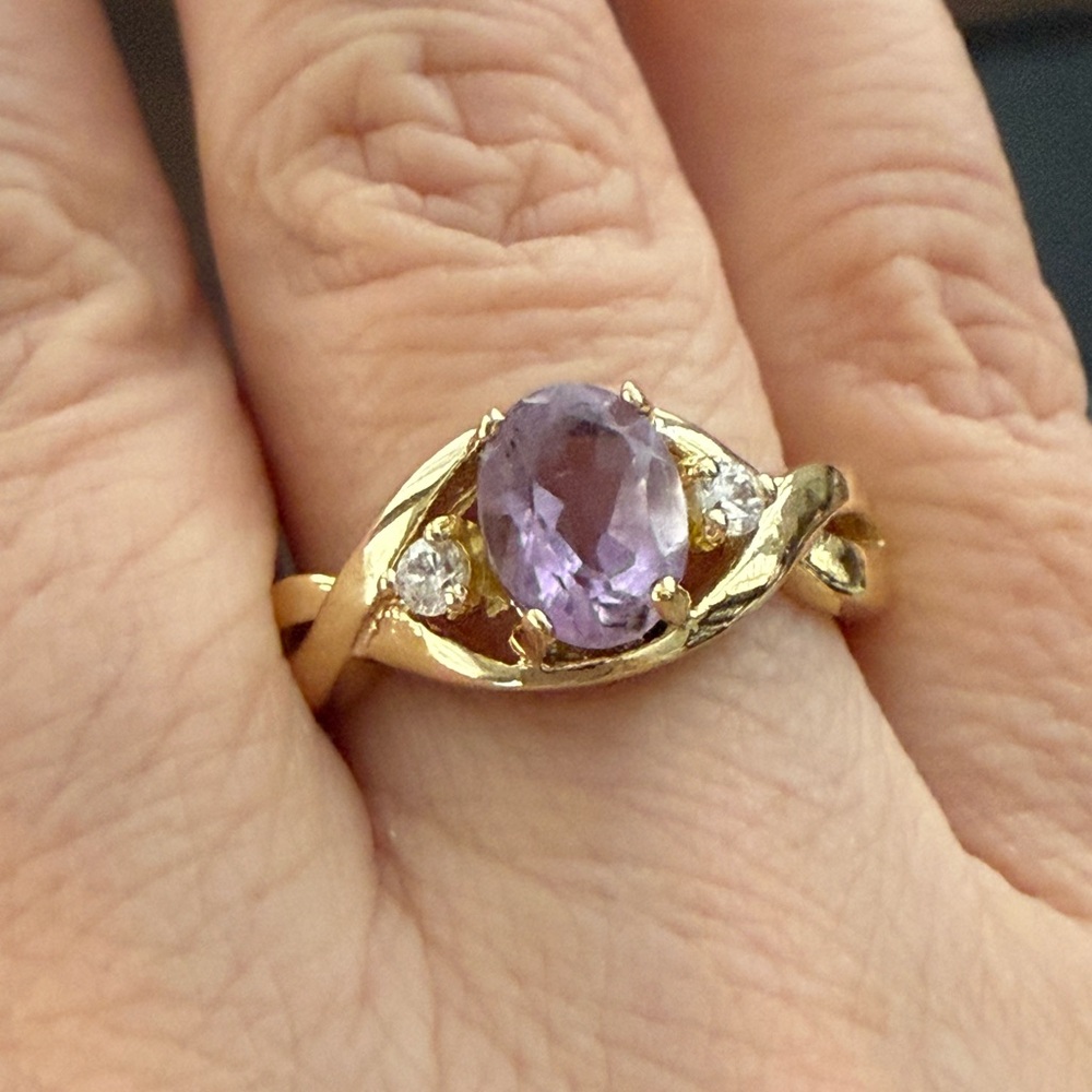 Genuine amethyst gold plated ring